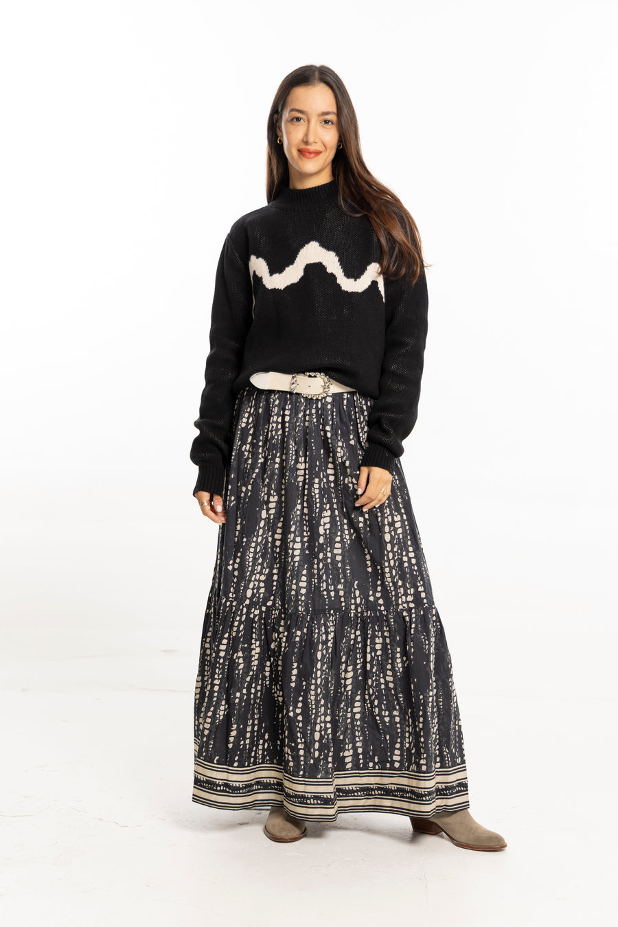 Bindu Ariana Skirt Black Pearl – cotton tiered maxi skirt with elastic waistband and signature print