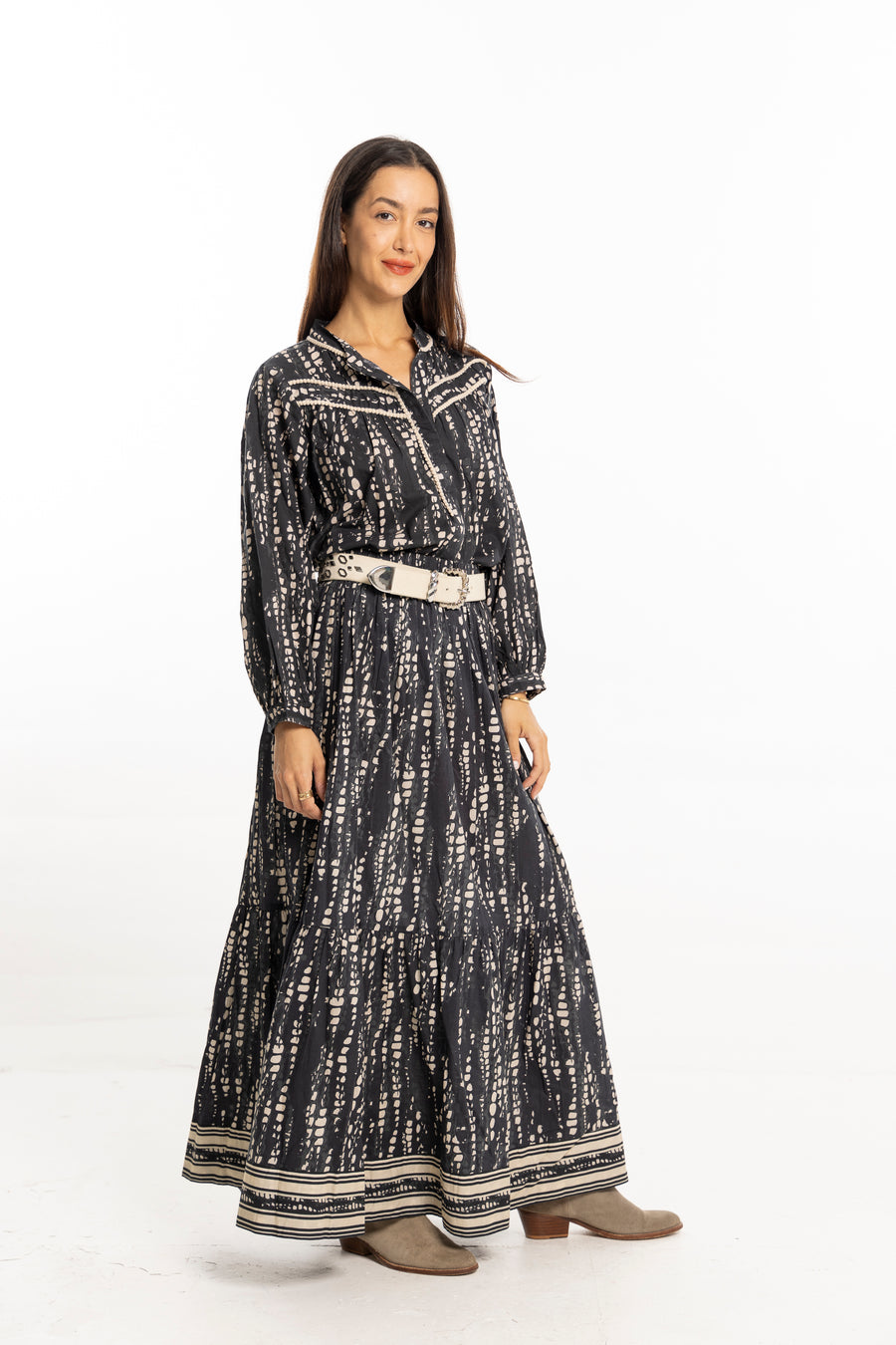Bindu Ariana Skirt Black Pearl – cotton tiered maxi skirt with elastic waistband and signature print