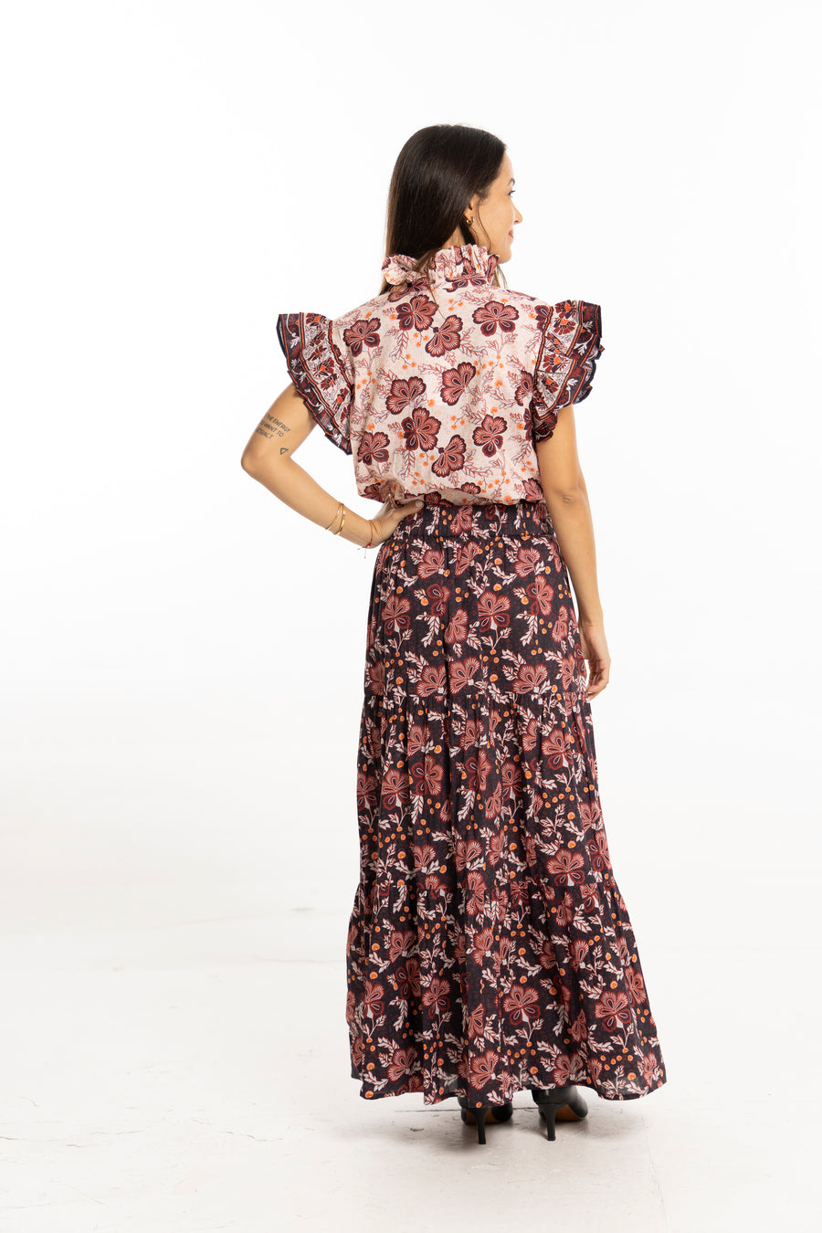 Bindu Milly Top White Floral – cotton blouse with flutter sleeves and seasonal floral motifs